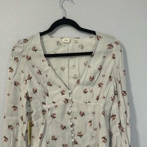 NWT Aritzia Spellbound Floral Blouse Size Small